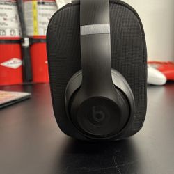 Beats Studio Pro
