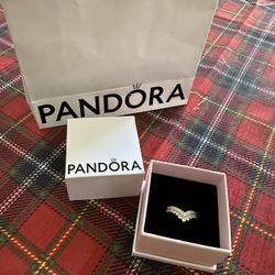 Pandora Timeless Wish Tiara Ring