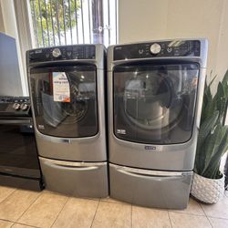 Maytag Washer And Dryer 