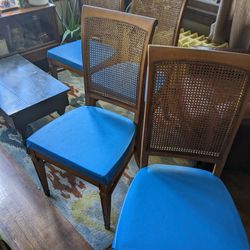 Beautiful Set Of Mid-century Chairs