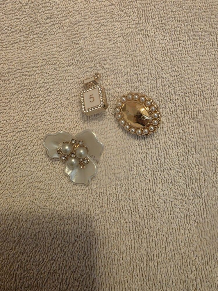 Brand New 3 Piece Set Of Elegant Charms For Any Shoes/ Clogs