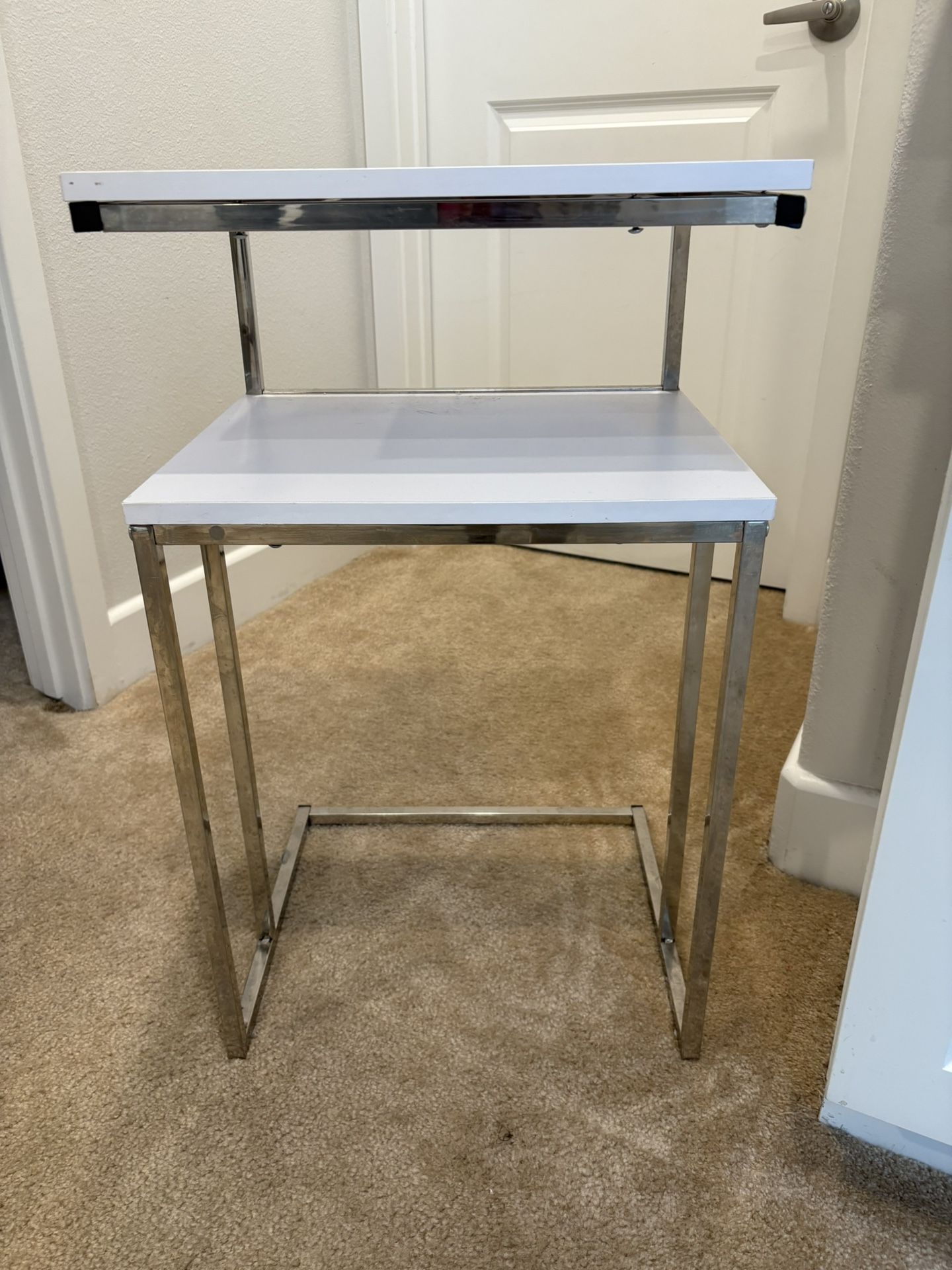 Contemporary White And Silver End Table