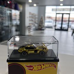 Brand new Hot Wheels Custom '72 Datsun 240Z