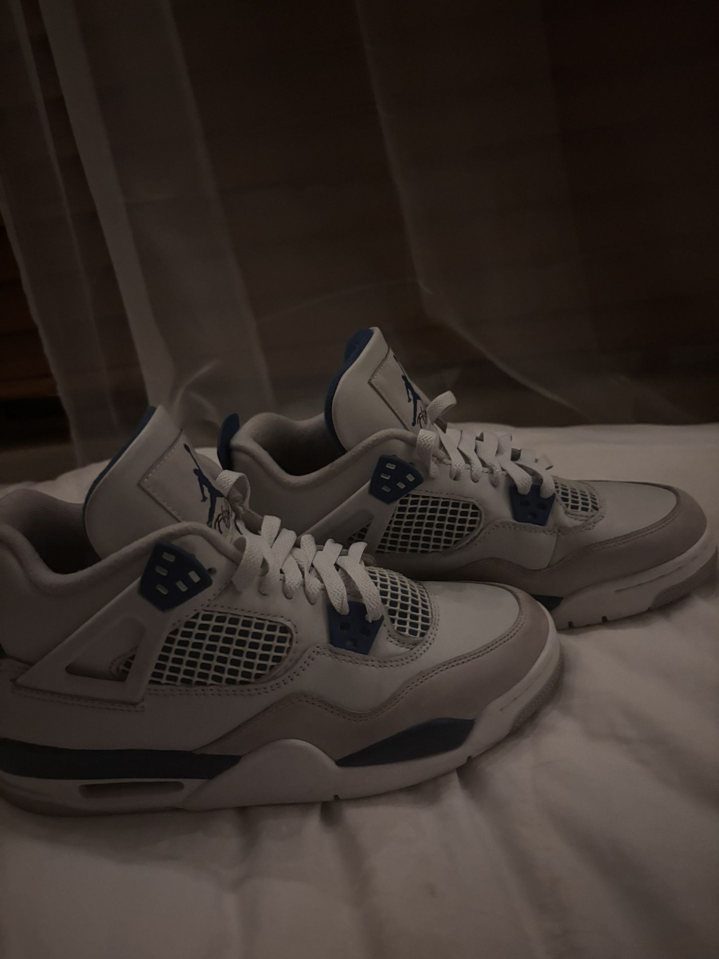 Jordan 4