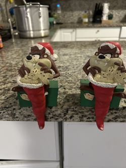 Taz Stocking Holders 