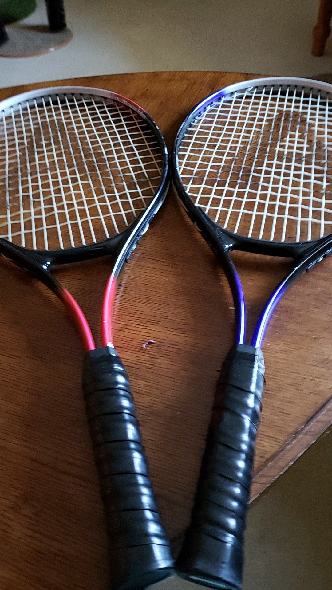Aero Dynamic Design tennis rackets