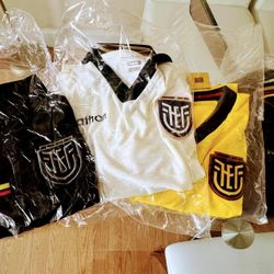 AAA CAMISETAS DE LA TRI