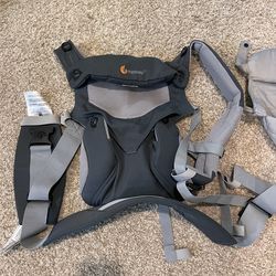 Ergo baby 360 carrier with infant insert