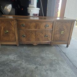 2 cabinet 2 drawer entertainment center