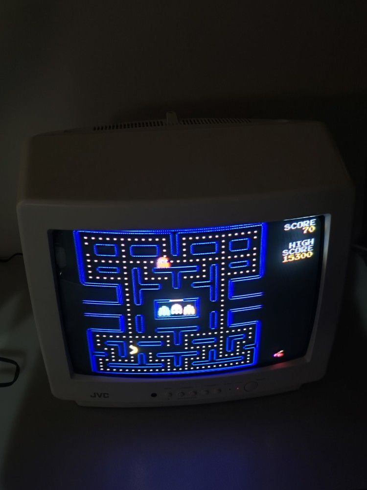 Vintage 1997 JVC 13" C-13811 Retro Gaming Color CRT TV PERFECT WORKING CONDITION LOOK