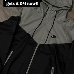 Nike Flea Tech
