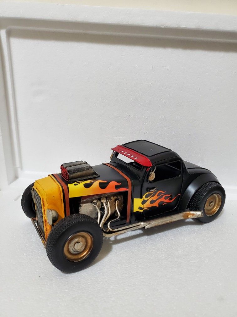 Vintage Metal Hot Rod Car Model – Black with Flames – Rat Rod Style
