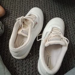 White Reebok Size 10
