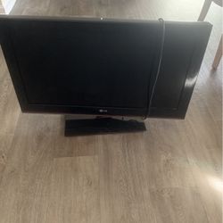 LG TV 32 Inches