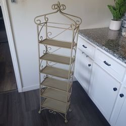 Shelf