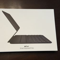 Apple iPad Folio With Keyboard 