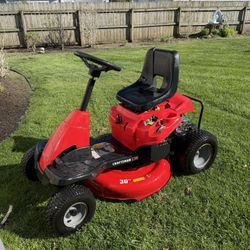 Craftsman Riding Mower 