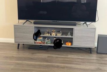 TV Table upto 55”