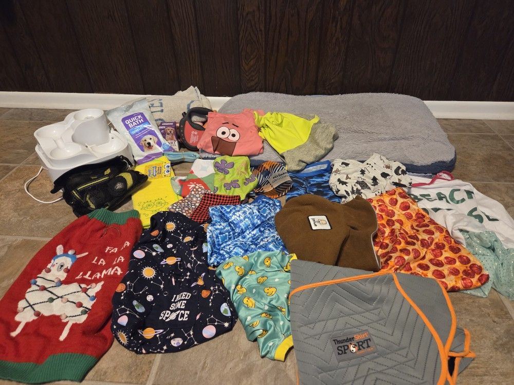 Pet Supplies Bundle
