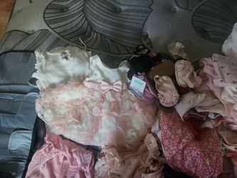 Ropa y zapatos de bebe de 0 - 9 meses para niña