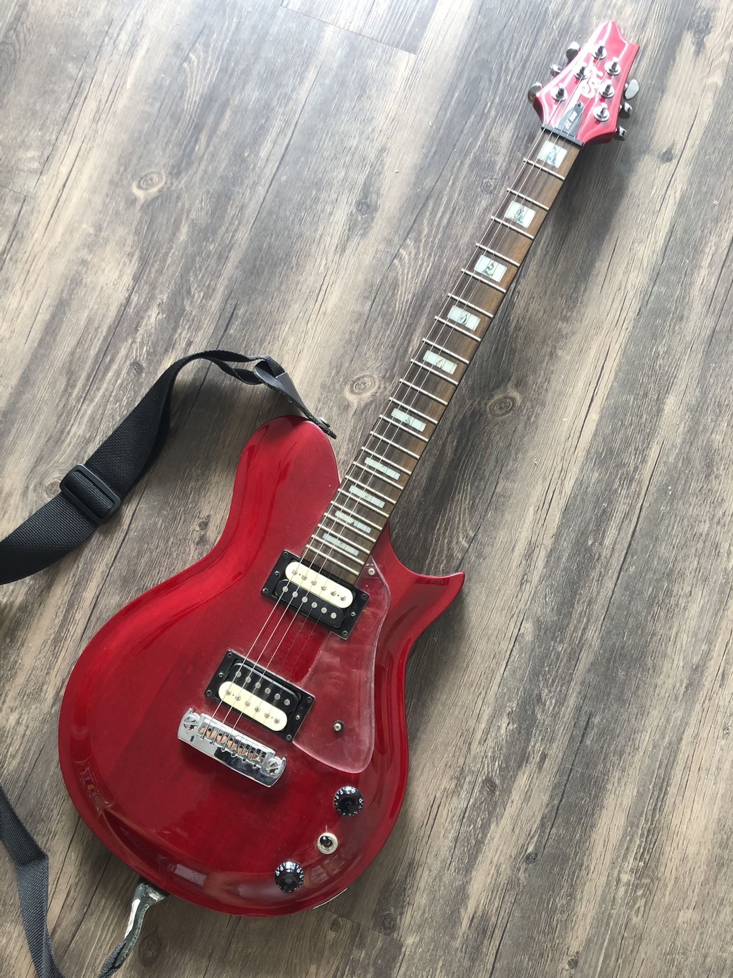 Electric Guitar - Cort CL200