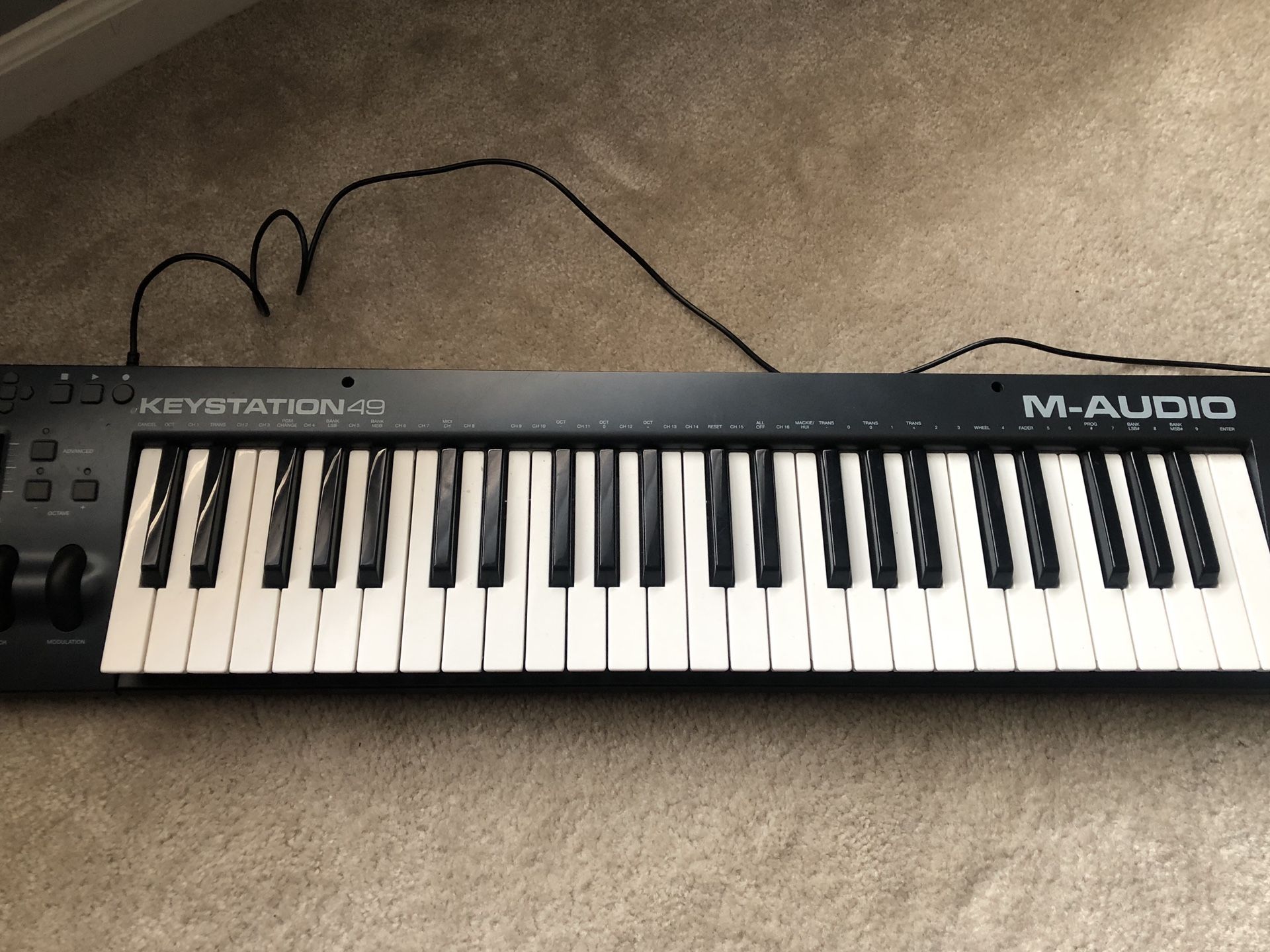 M-Audio Keystation 49 midi keyboard
