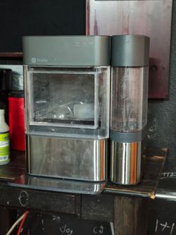 ICE MAKER GE PROFILE