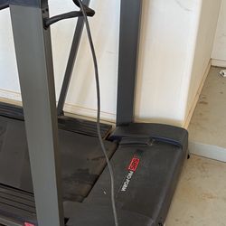 585 Pro Form Treadmill 