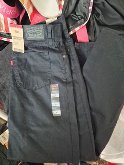 Nwt Levi's high-waisted mom jeans 30×30