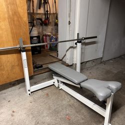 Adjustable Weight Bench