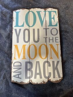 Rustic “Love You to the Moon & Back” Wooden Wall Sign