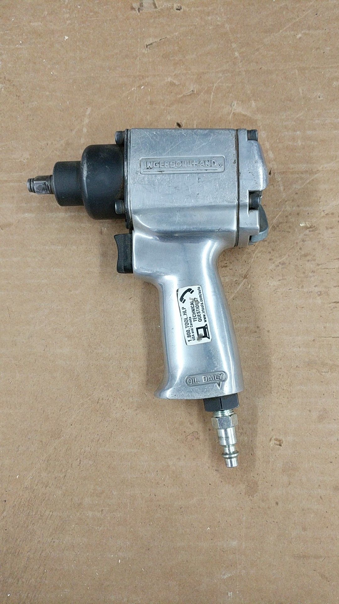 Ingersoll Rand 3/8" impact wrench gun