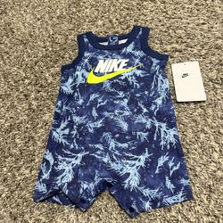 New 3m Nike one piece