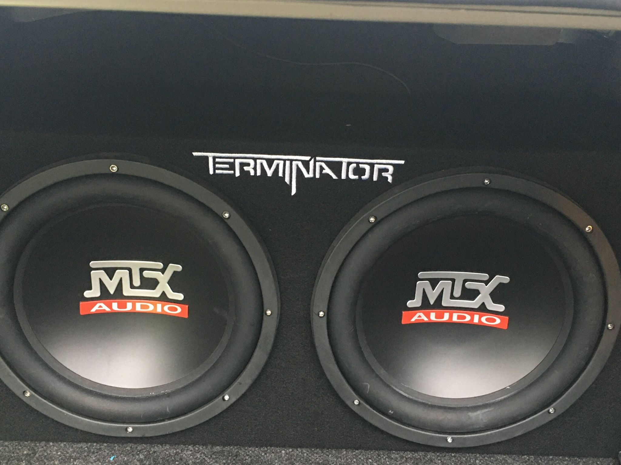 MTX Terminator Dual 12 SubBox and MTX Amplifier
