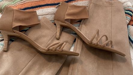 Kitten Heel Fabulously Beautiful & Comfy Shoes!
