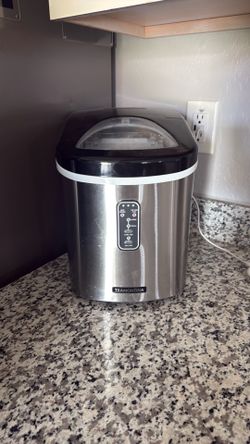 Ice maker