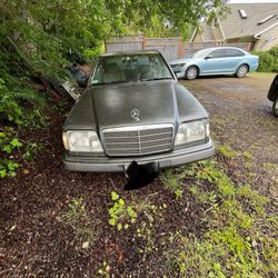 1995 Mercedes Benz E320 SE