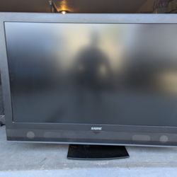 47 Inch SABRE TV with Remote