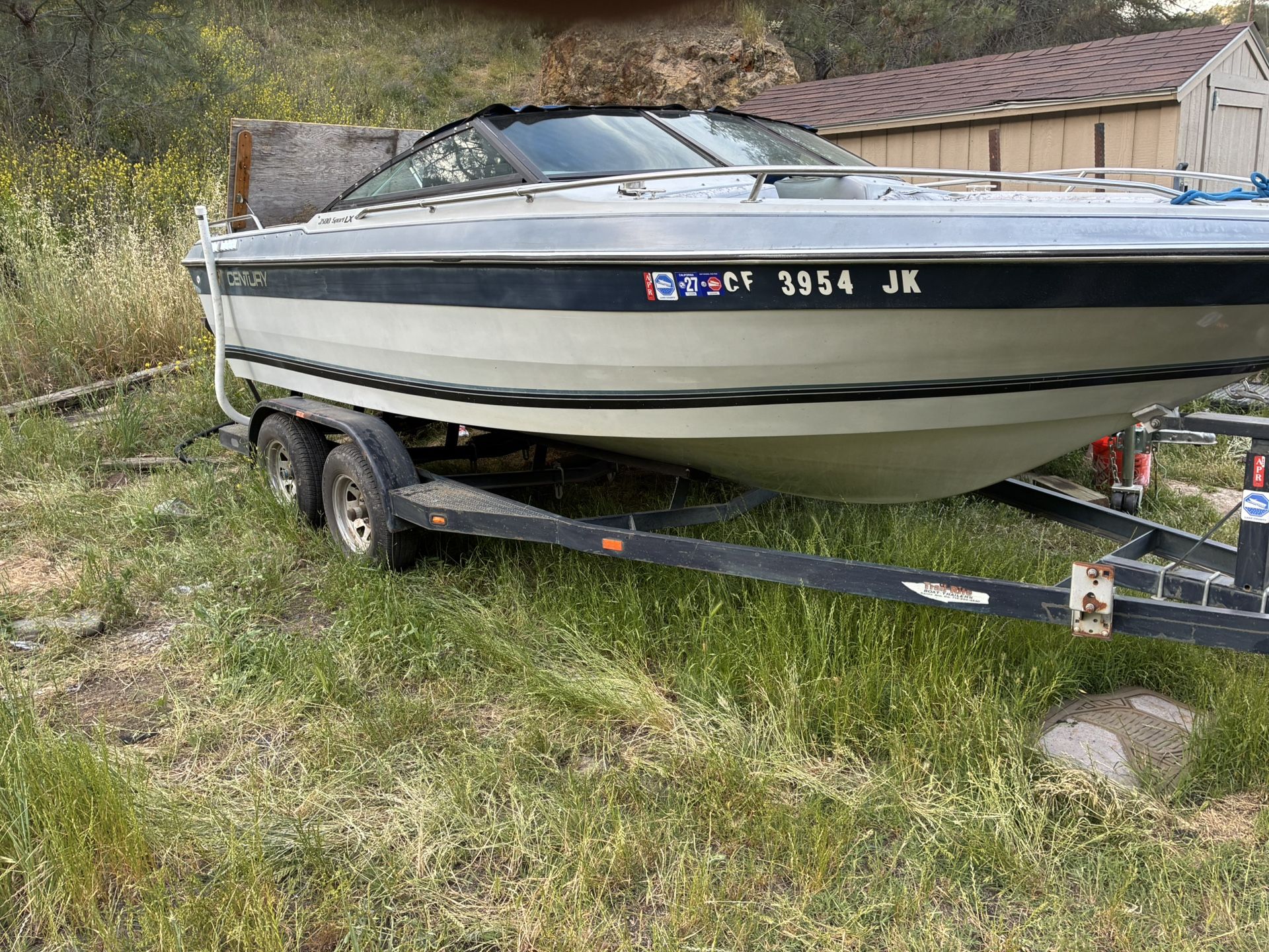 Century Boat ( Runner )