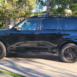 2018 Infiniti Qx80