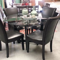DINING TABLE 4 CHAIRS 
