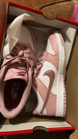 Nike dunk low pink