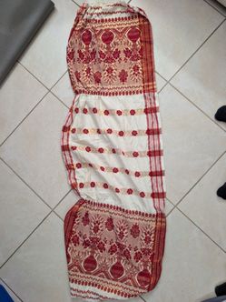 Traditional Indian Assamese Gamoza / Woven Cultural Textile