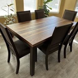 Dining Room Set 