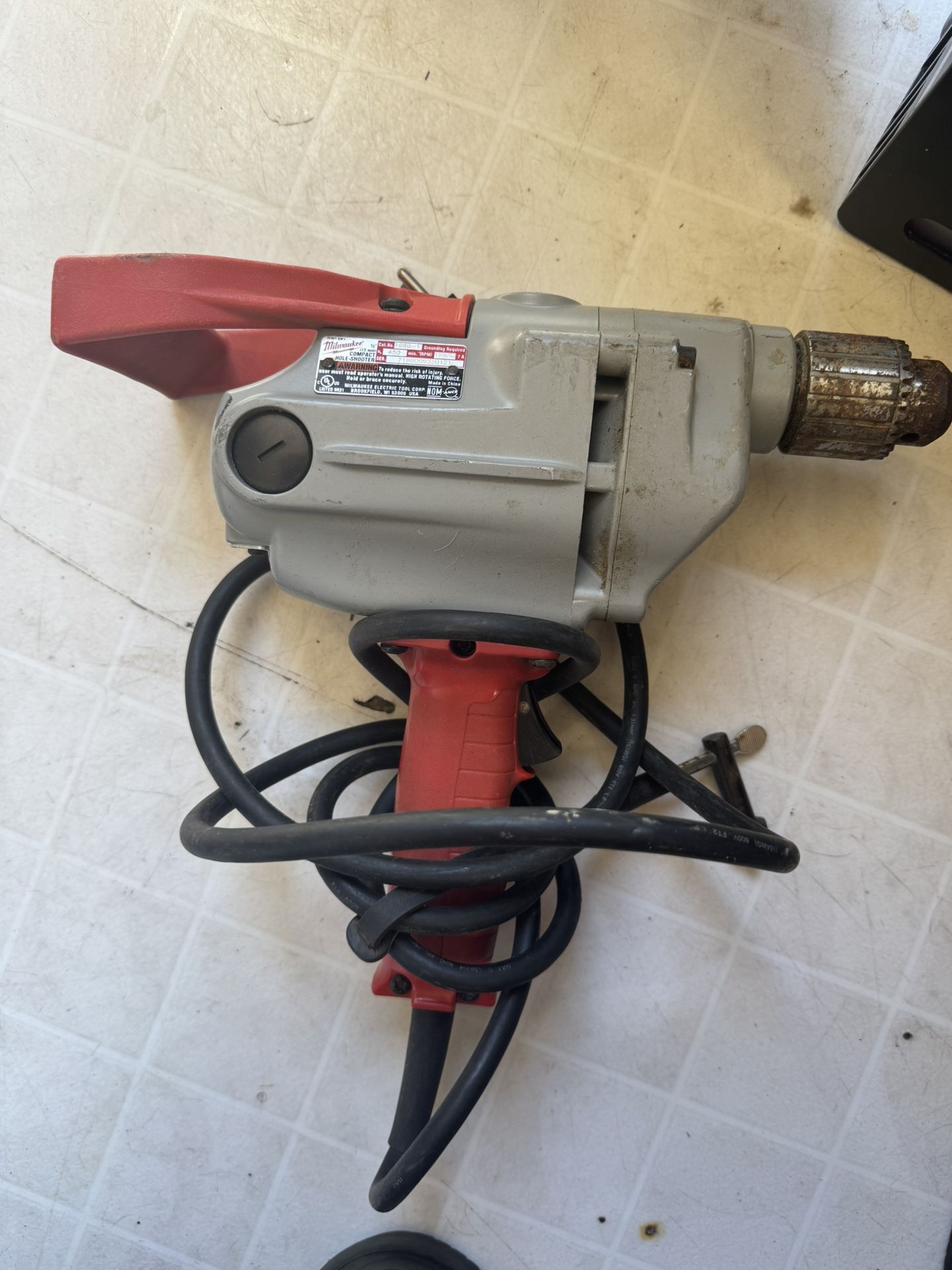 Milwaukee 1/2” Compact Hole Shooter 