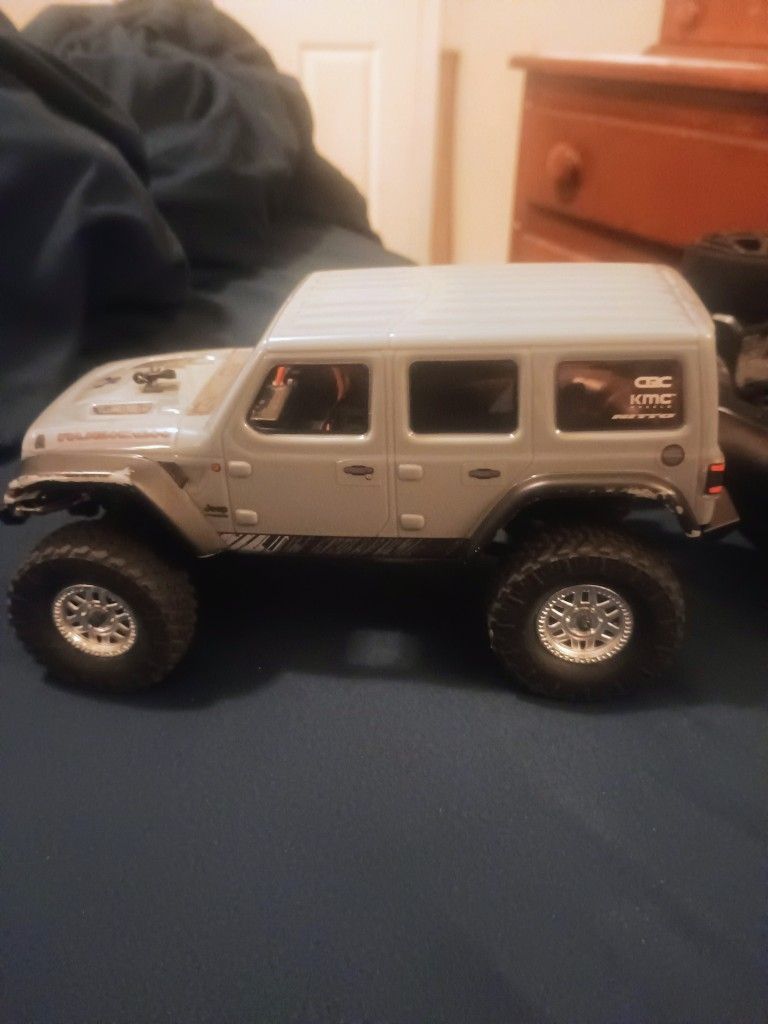 Axial SCX24 Jeep Wrangler JLU 1/24 Scale 