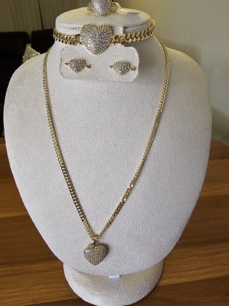 Elegant Heart Set