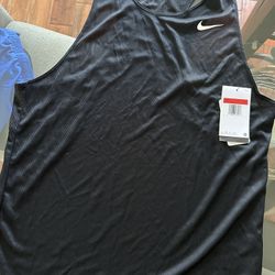 Nike Men Running Shirt Large