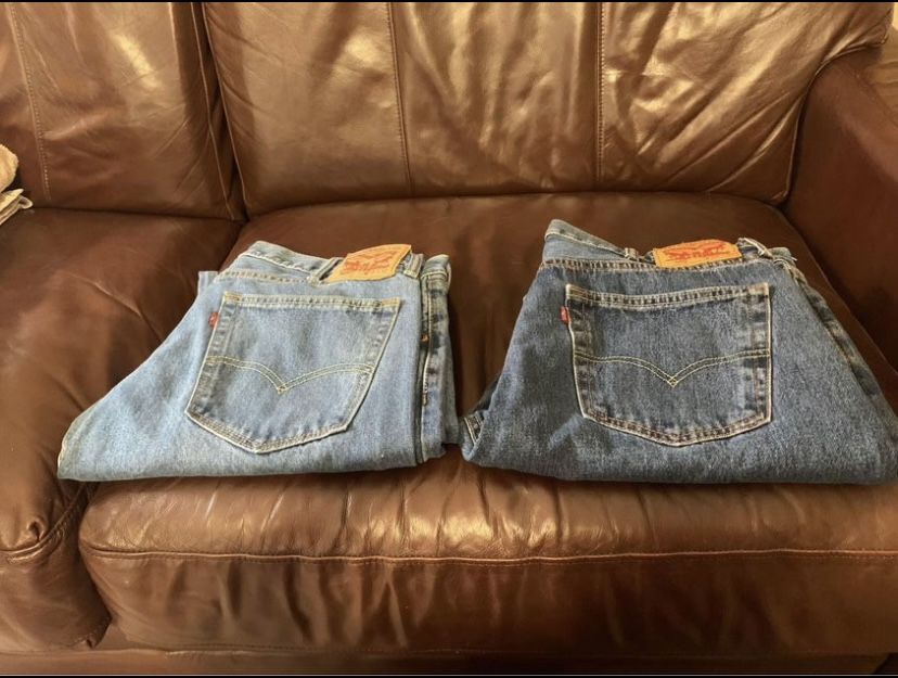 505 Levi’s 38x30 /  38x32