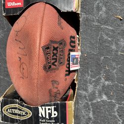 Joe Montana sigh ed football